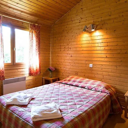 Vacancéole - Les Crozats Village de vacances 3*